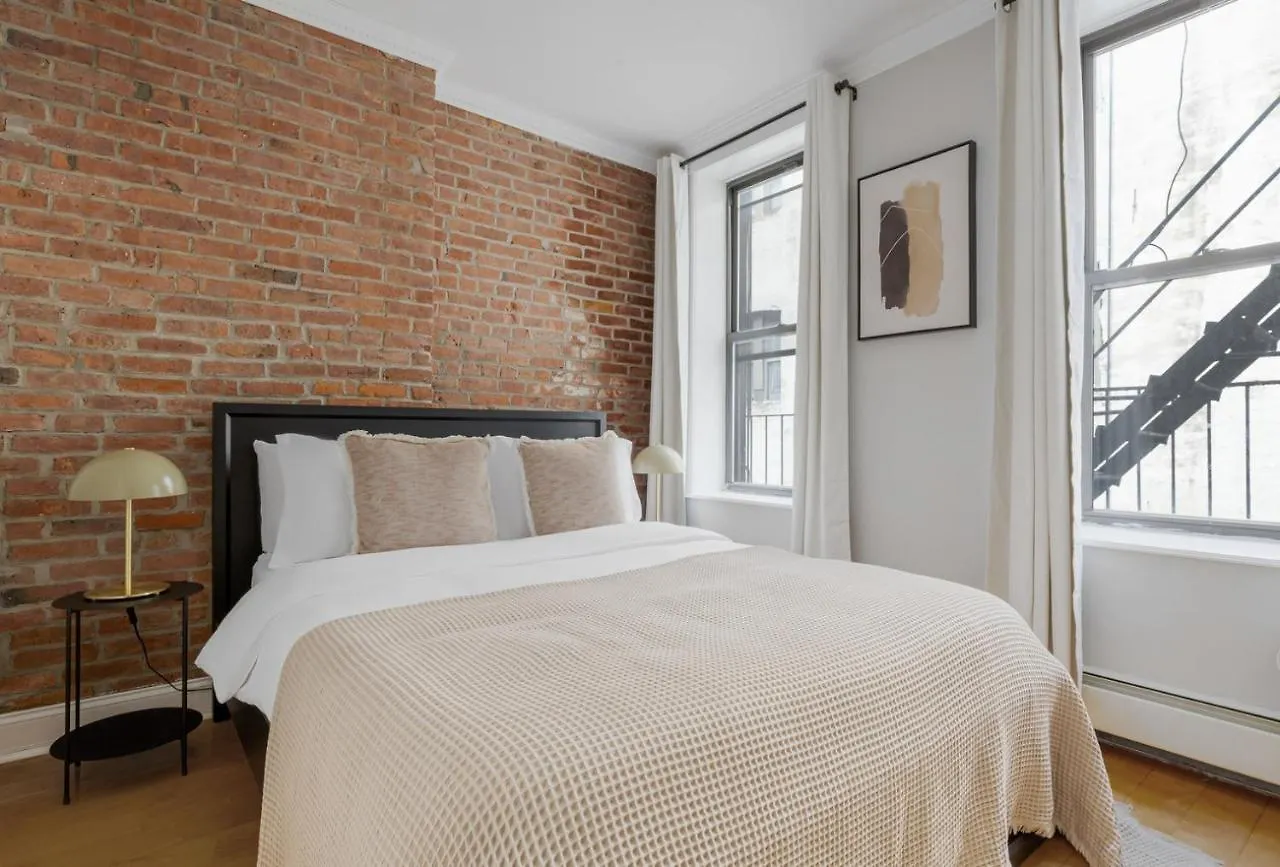 Apartment East Village 2Br W Balcony Nr Dining Nightlife Nyc-1212 New York